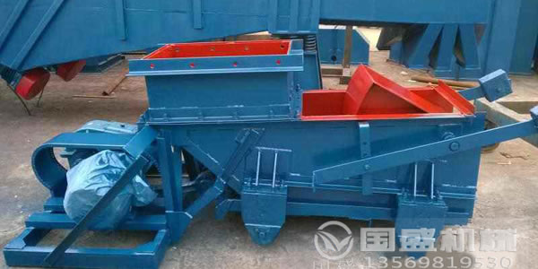 白芨粉K型往复式给料机